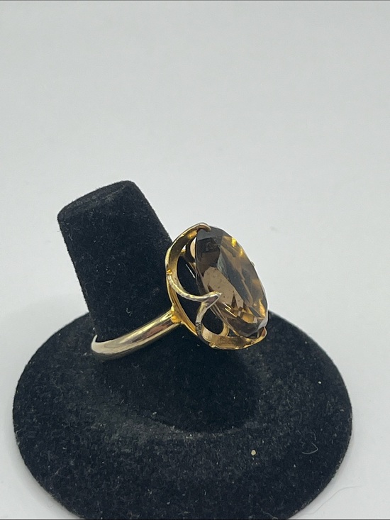 Vintage Jewelry - Vintage 10kt Gold Smoky Brown Quartz Oval Cocktail Ring 8